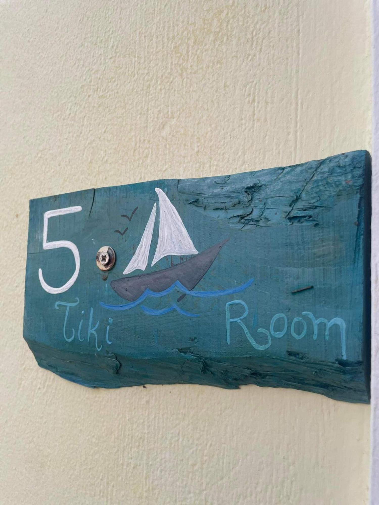 Tiki Rooms Marathókampos Exteriér fotografie
